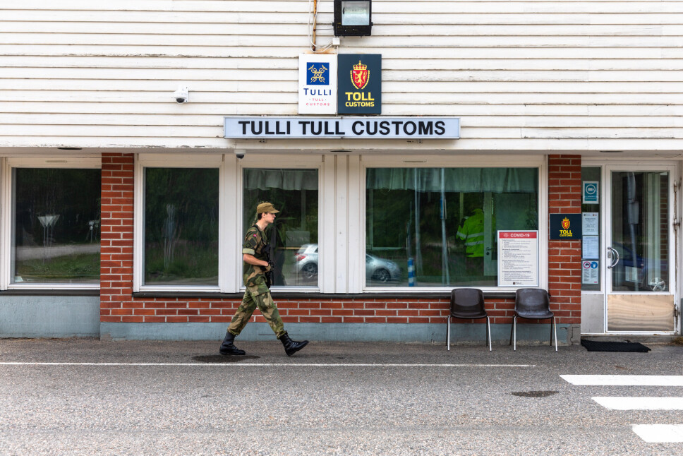 FINLAND: Norske styrker fra Porsanger bataljon deltar på øvelse i Finland. Her får de trent på nordisk samarbeid.
