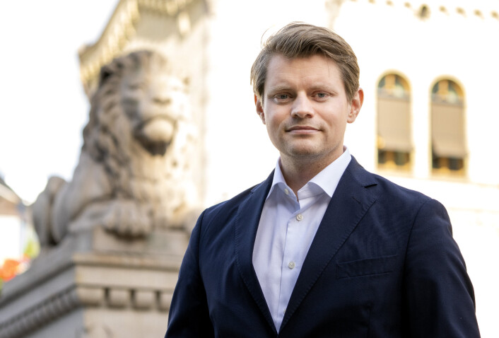 BIDRAR: Peter Frølich (H) har selv bidratt både humanitært og til militært utstyr i Ukraina. BIDRAR: Peter Frølich (H) har selv bidratt både humanitært og til militært utstyr i Ukraina.