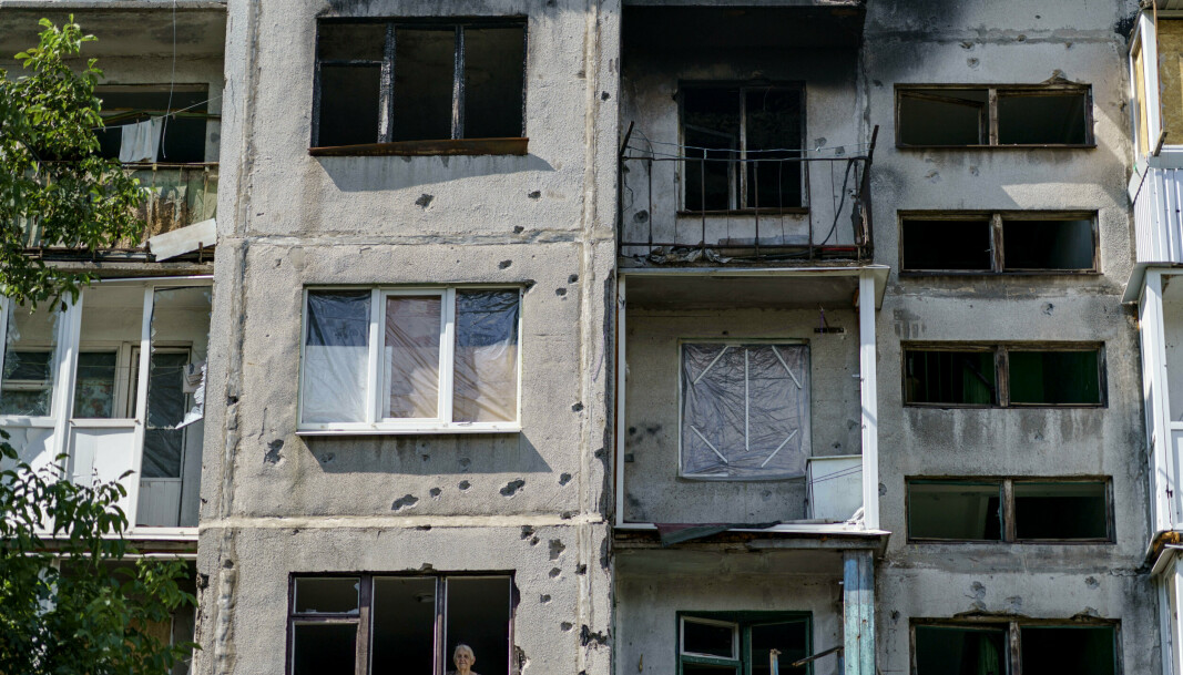 SIVILT MÅL: Et utbombet hus i Slavjansk, en av mange ukrainske byer som har vært utsatt for omfattende rakett- og granatangrep fra russiske styrker, mange av dem rettet direkte mot sivile nabolag.