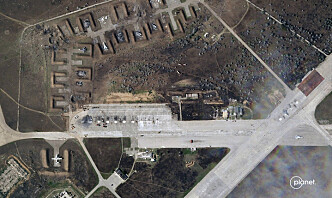 Satellittbilder viser ødelagte fly på russisk Krim-base