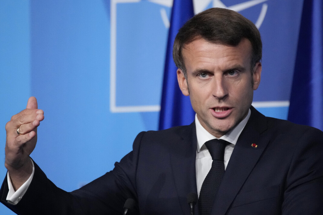 SØKNAD: Emmanuel Macron har formelt godkjent at Sverige og Finland innlemmes i Nato. SØKNAD: Emmanuel Macron har formelt godkjent at Sverige og Finland innlemmes i Nato.