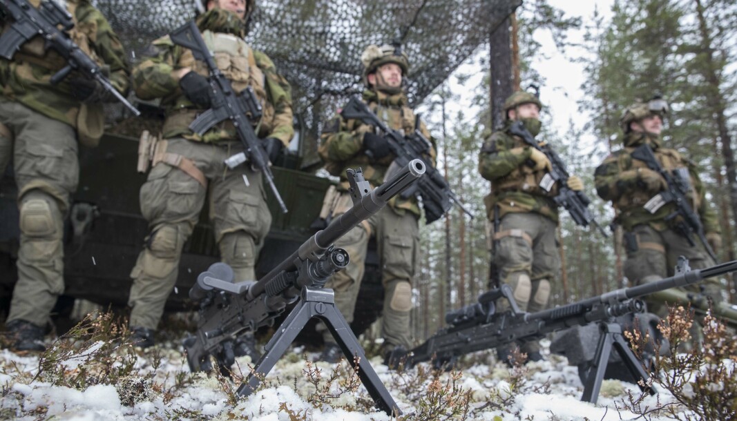 BEREDSKAP: Norske soldater fra Hæren på øvingsfeltet ved Rena militærleir BEREDSKAP: Norske soldater fra Hæren på øvingsfeltet ved Rena militærleir