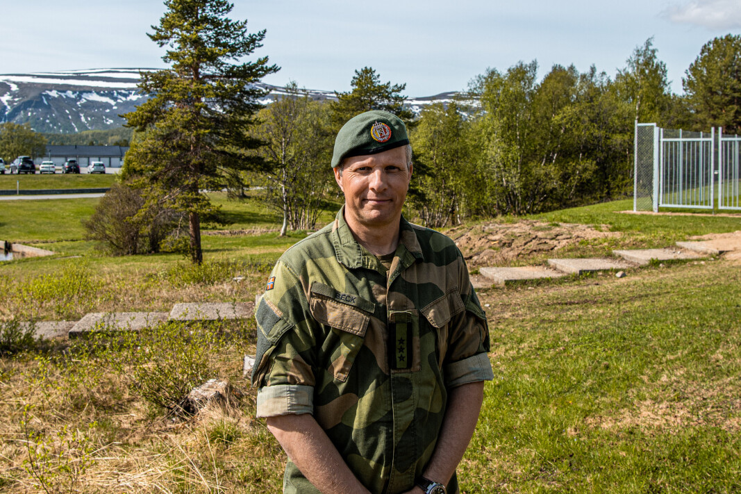 NYKLEKKET SJEF: Den tidligere sjefen for Finnmark Landforsvar har blitt utnevnt til brigader i Hæren og blir beordret til stillingen som sjef for Landkapasiteter. Bildet er tatt under øvelsen Thunder Bolt, i 2021. NYKLEKKET SJEF: Den tidligere sjefen for Finnmark Landforsvar har blitt utnevnt til brigader i Hæren og blir beordret til stillingen som sjef for Landkapasiteter. Bildet er tatt under øvelsen Thunder Bolt, i 2021.