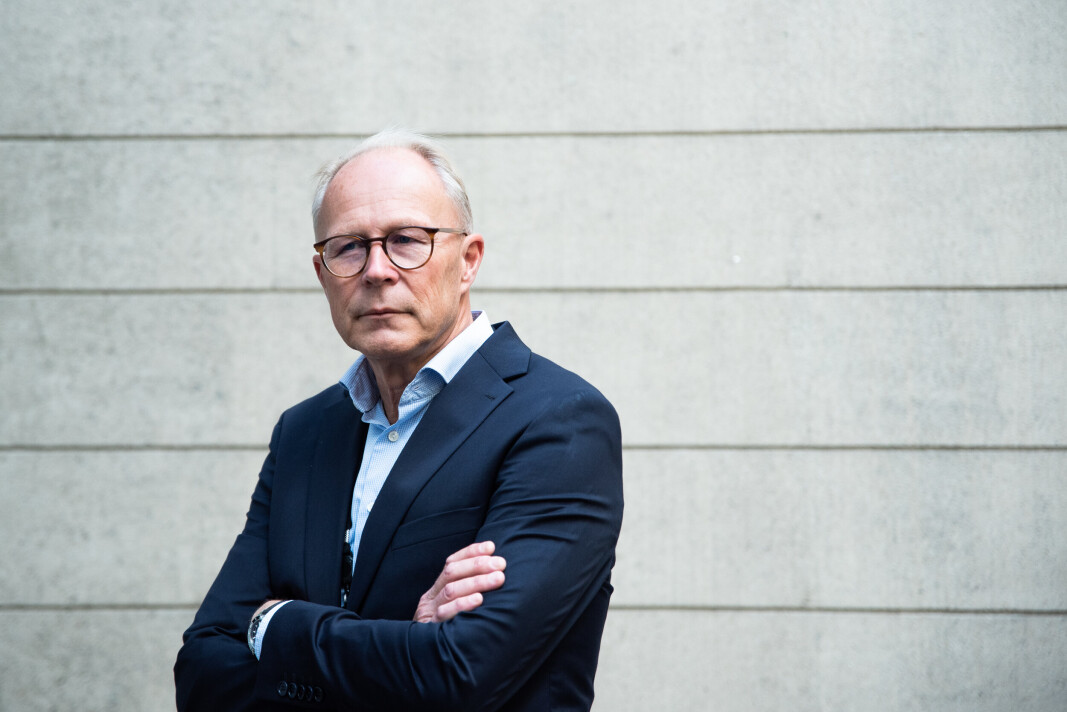 KAN SI OPP: Dersom ansatte opfører seg i strid med Forsvarets verdier, kan de sies opp, sier HR-direktør Tom Simonsen. KAN SI OPP: Dersom ansatte opfører seg i strid med Forsvarets verdier, kan de sies opp, sier HR-direktør Tom Simonsen.