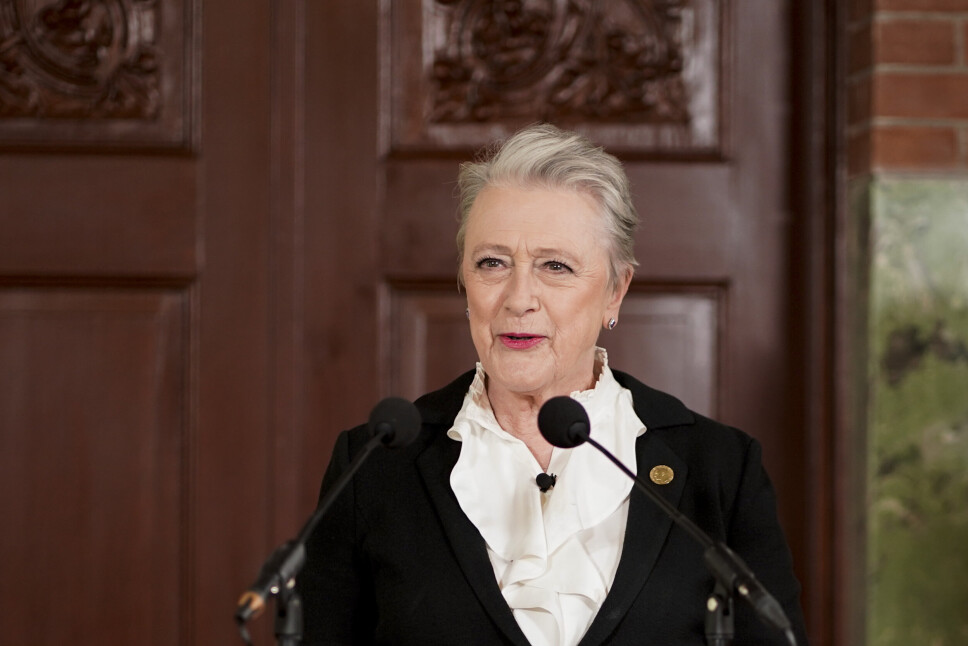 NOBELINSTITUTTET: Berit Reiss-Andersen, leder av Nobelkomiteen, offentliggjorde vinnerne av årets fredspris på Nobelinstituttet i Oslo fredag.