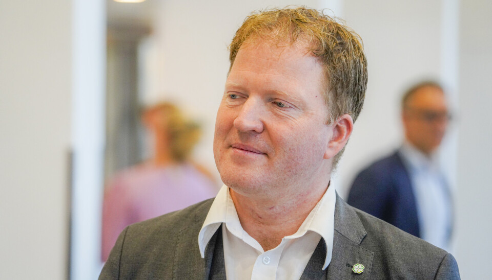 MOTBØR: Kommunal- og distriktsminister Sigbjørn Gjelsvik (Sp) kom i hardt vær etter at det ble kjent at hans departement angivelig ikke ville publisere en rapport fra FFI. Bildet er fra august 2022.