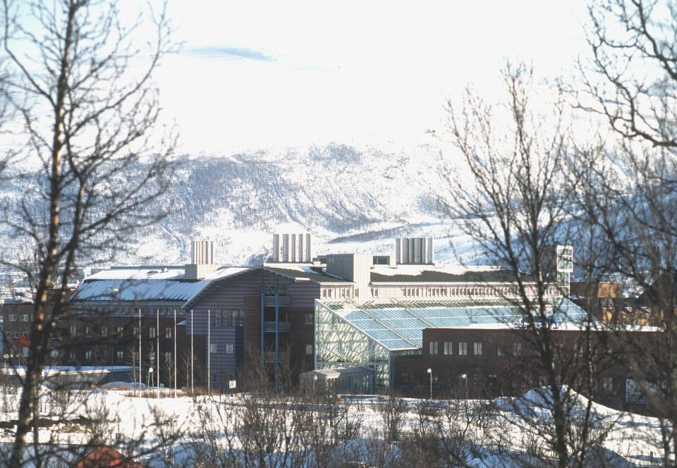 UIT: Den spionsiktede mannen var ansatt som gjesteforsker i forskningsgruppen The Grey Zone ved Universitetet i Tromsø – Norges Arktiske Universitet.