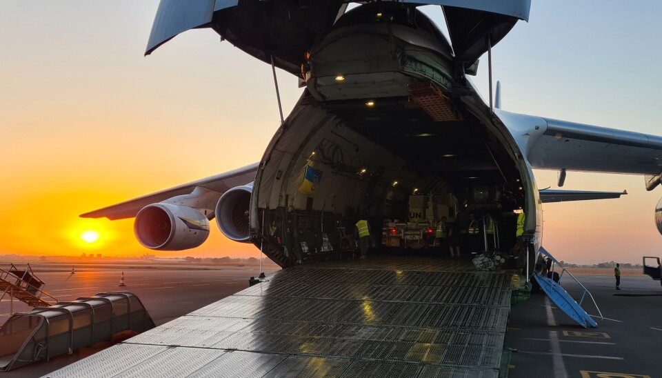 AN-124 lastes med de siste kjøretøyene som ble sendt hjem til Norge fra leiren Bifrost i Mali.