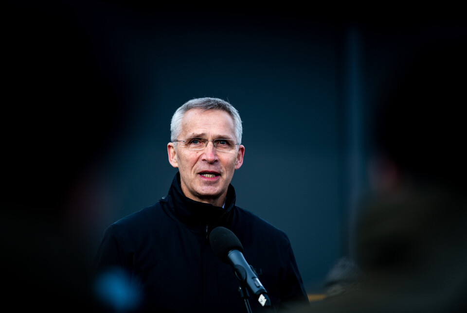 ADVARER: Jens Stoltenberg sier at de russiske militære styrkene har betydelige kapabiliteter og et stort antall soldater.
