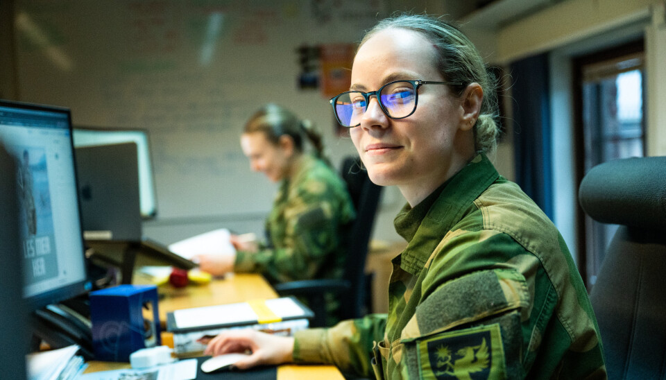 UNIK FØRSTEGANGSTJENESTE: Vernepliktige journalister i Forsvarets forum.