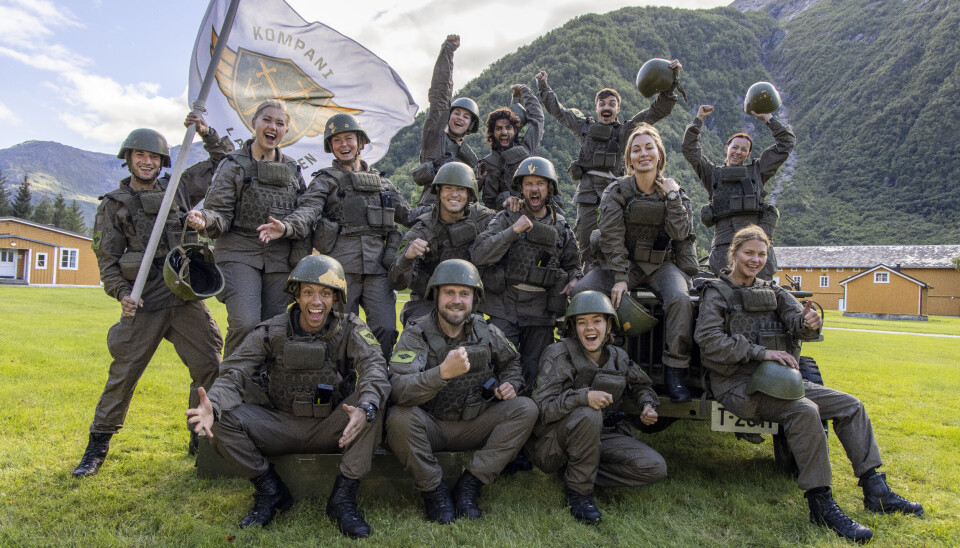 DELTAKERNE: Foran f.v. Tete Lidbom, Jon Martin Henriksen, Sval Rosenløw Eeg, Iben Akerlie. Bak f.v. Thomas Hayes, Agnete Husebye, Vendela Kirsebom, Grunde Myhrer, Ingrid Halstensen, Turab Awan, Didrik Solli-Tangen, Christopher Robin Omdahl, Carina Dahl, Liva B. Ingebrigtsen
