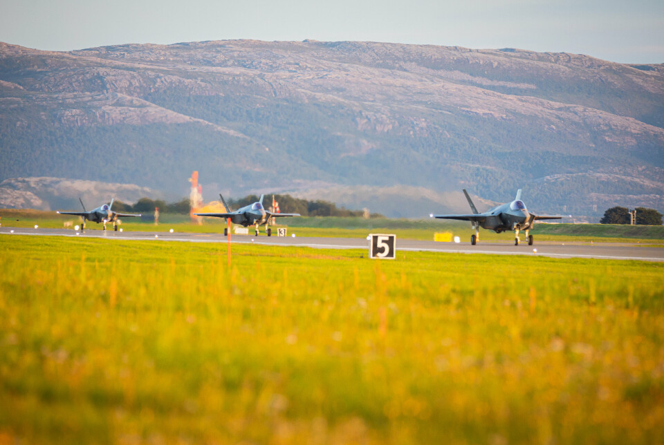 F-35: Etter planen vil 145 fly delta i ACE23, hvorav 100 er jagerfly. Flyene på bildet er norske F-35 på Ørland i år.