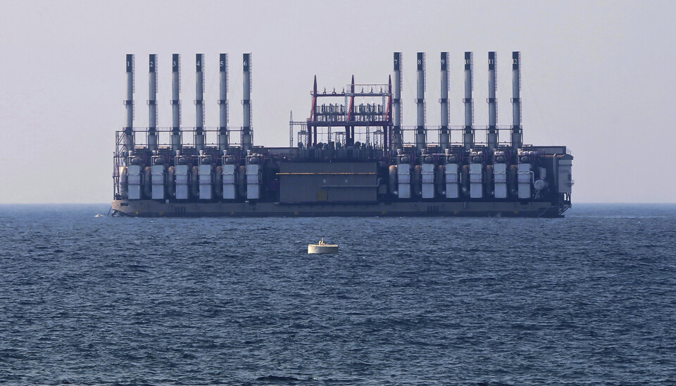LIBANON: Karpowership har tidligere supplert Libanon med kraft. Denne flytende kraftstasjonen lå rett sør for Beirut, før avtalen gikk ut i 2021.
