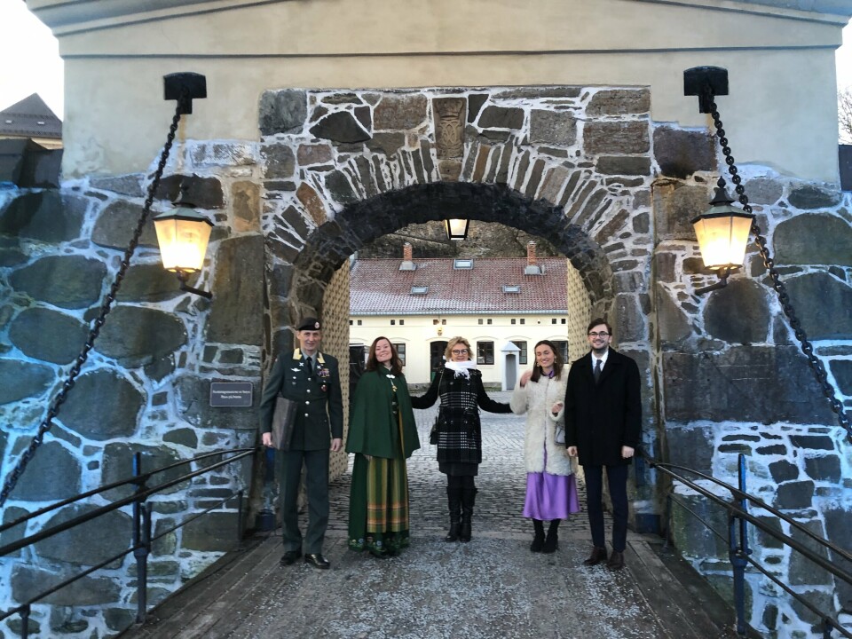 JUL PÅ FESTNINGEN: Forsvarssjef Eirik Kristoffersen har gode minner fra julefeiring på Akershus Festning. Her sammen med sin familie i 2021.