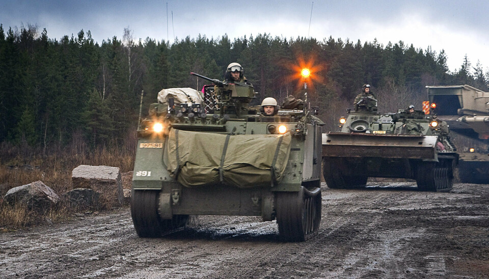 FORBUD: Statens Havarikommisjon anbefaler nå bruksforbud på Forsvarets beltegående pansrede personellkjøretøy.