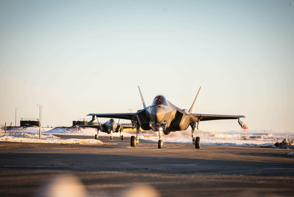 MÅ OPPDATERES: To norske F-35A kampfly på Island.