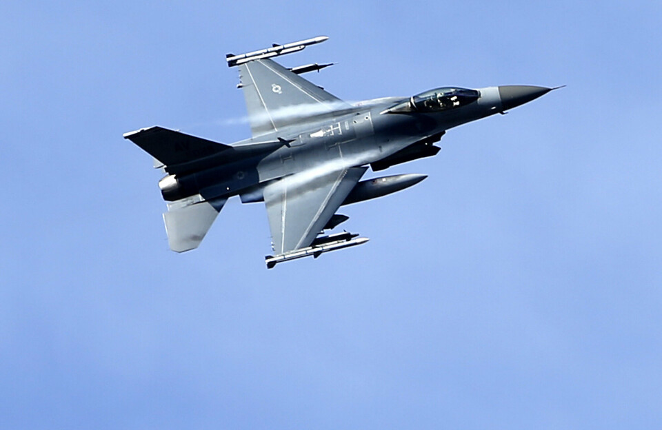 F-16: Et amerikansk F-16 kampfly under en øvelse i Estland i 2015.