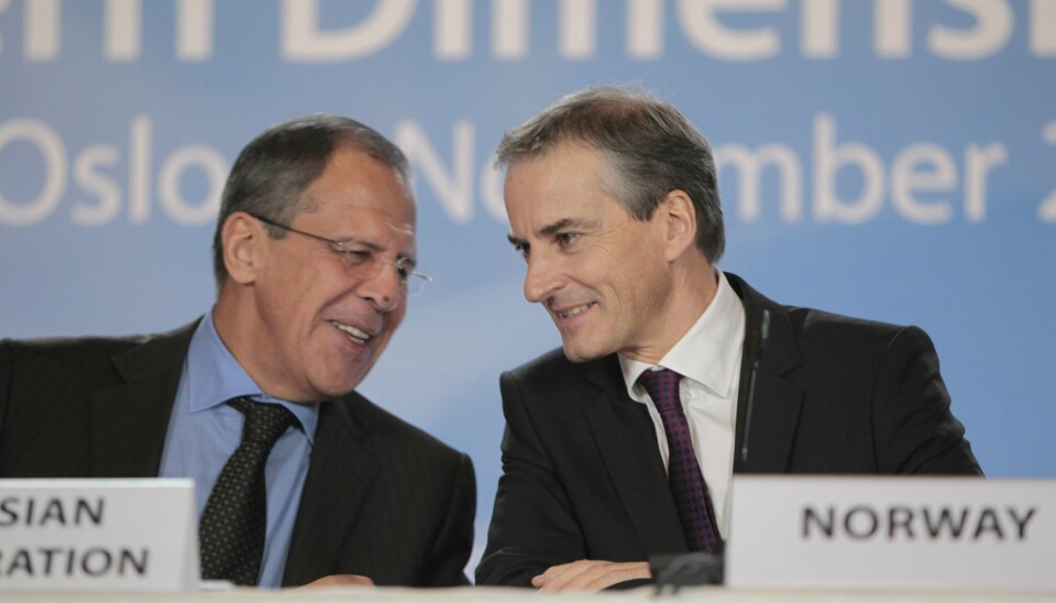 TOPP STEMNING I OSLO: Russlands utenriksminister Sergej Lavrov fra Russland og Norges daværende utenriksminister Jonas Gahr Støre, holdt 2010 i Oslo pressekonferanse under ministermøtet «The Northern Dimension».