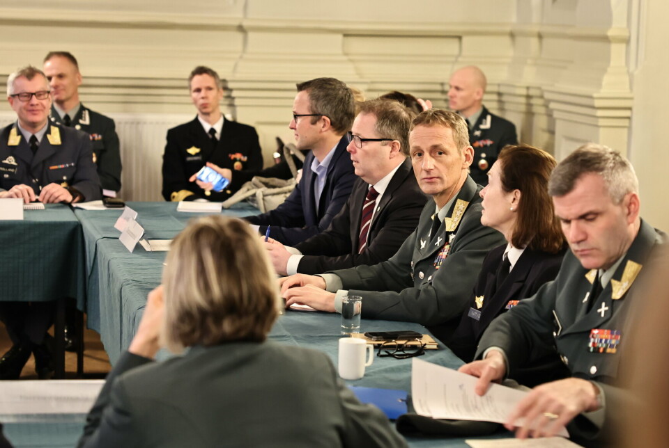 I MØTE: Forsvarsminister Bjørn Arild Gram (Sp) kaller inn til møte tirsdag med forsvarsledelsen og tillitsvalgte etter flere varslersaker i Forsvaret.