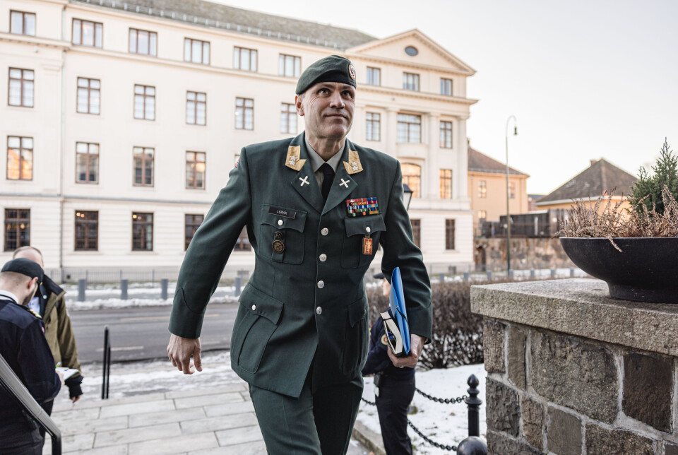 Forsvarsministeren møter forsvarsledelsen, de tillitsvalgte for ansatte og vernepliktige i Forsvaret og Militært kvinnelig nettverk.