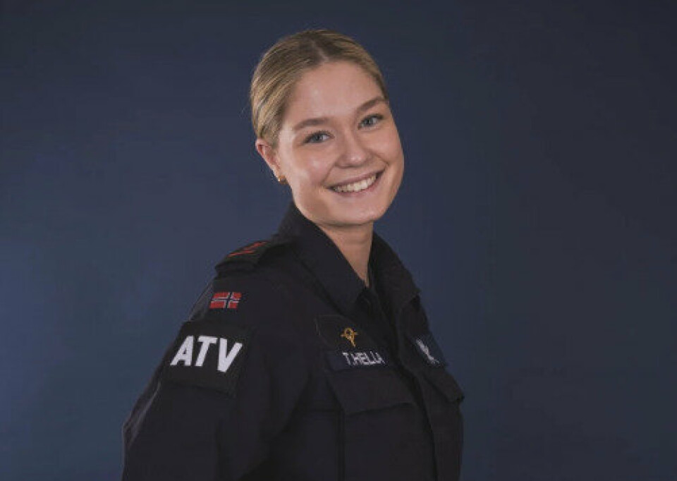 SJØ: Frida Sofie Træland Hella ble ansatt som HTV i Sjøforsvaret i 2021.