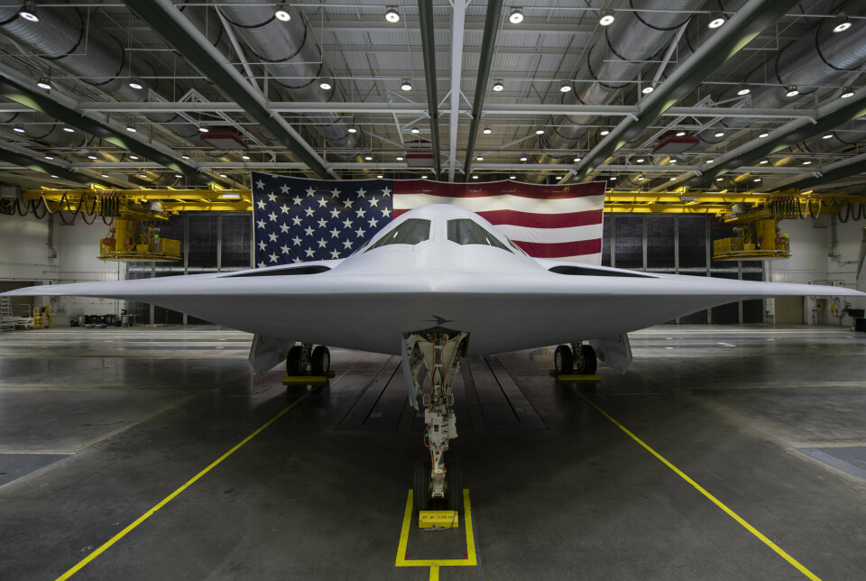 TESTES: Bombeflyet B-21 Raider har luftet vingene for første gang. Flyet ble avduket i desember 2022.