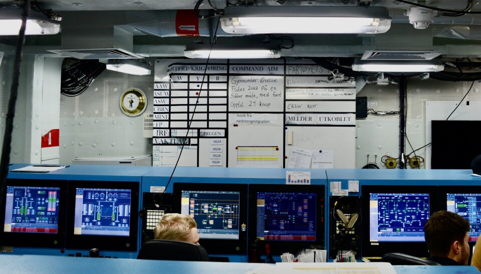 MASKINKONTROLLROM: Bildet er tatt på KNM Fridtjof Nansen i 2022. Illustrasjonsfoto.