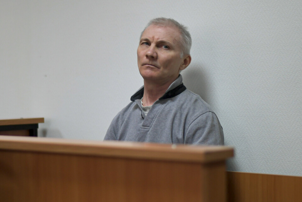 MÅ SONE: 54-årige Aleksej Moskaljov skal utleveres fra Belarus tilbake til hjemlandet. Her fotografert i en rettssal i Yefremov, Tula regionen, sør for Moskva 27. mars 2023.
