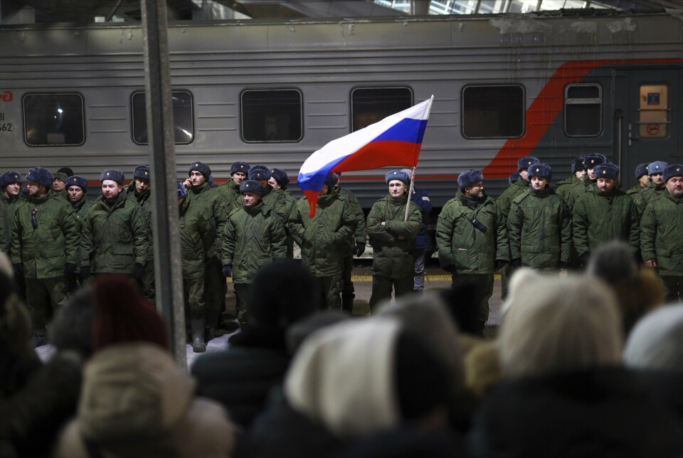 UKRAINA NESTE: Nymobiliserte russiske soldater under en seremoni før avreise til Ukraina ved en tidligere anledning.