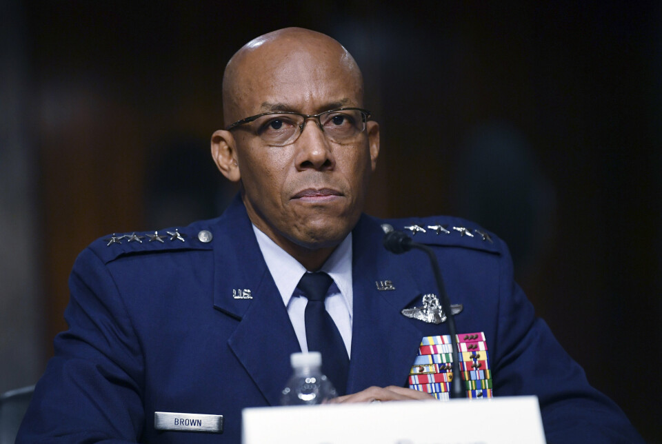 FORSVARSSJEF: Charles Q. Brown Jr. er i dag sjef for det amerikanske luftforsvaret. Det er ventet at han innen kort tid vil bli utnevnt til ny forsvarssjef i USA. Her fotografert i 2020.