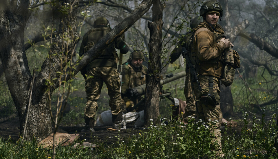 BAKHMUT: Ukrainske soldater i Bakhmut. Bildet er datert 26. april 2023.