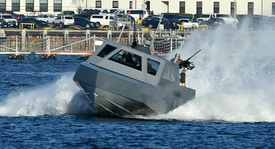 I AKSJON: En amerikansk CCM utenfor San Diego. Båten på bildet er utstyrt med et tungt maskingevær.