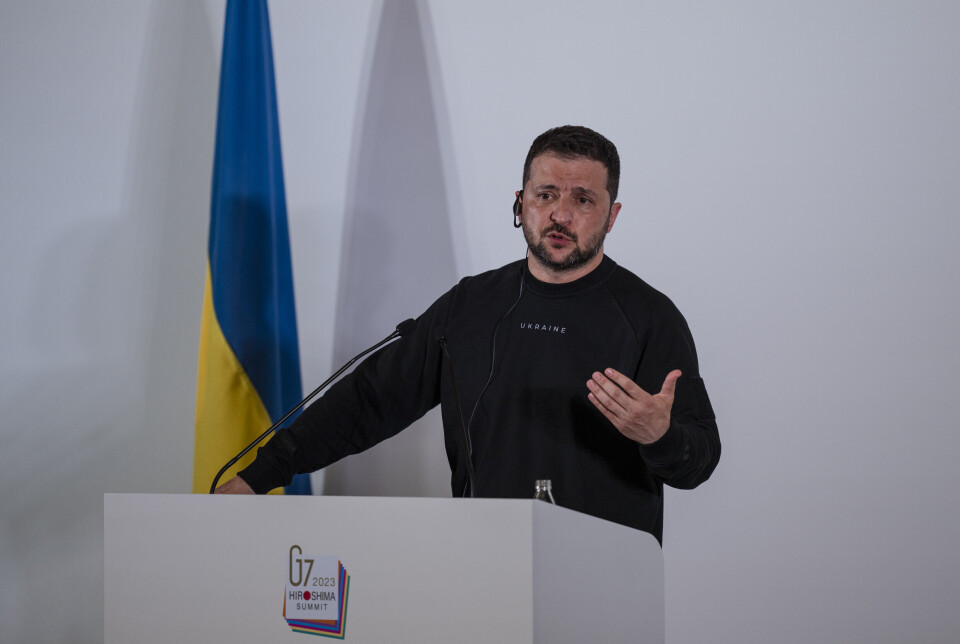 SMADRET: Ukrainas president Volodymyr Zelenskyj sier Bakhmut er smadret, men han er tvetydig om byen faktisk har falt.