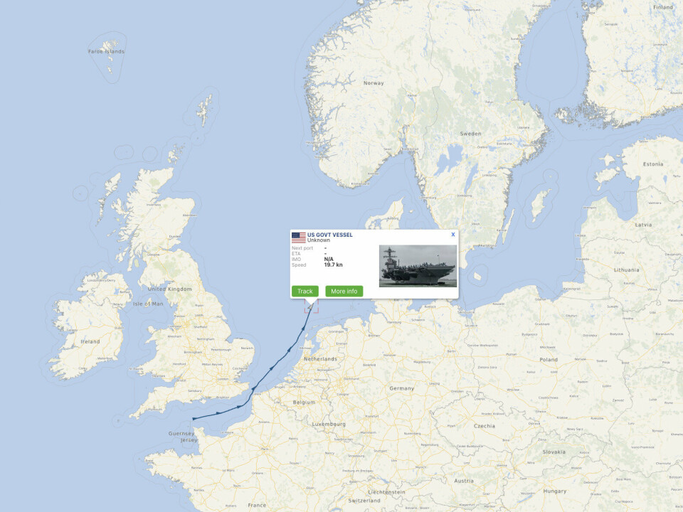 KANALSEILAS: Lørdag seilte skipet gjennom Den engelske kanal.