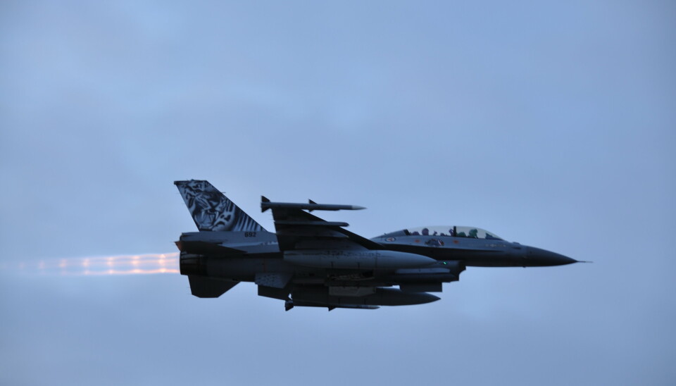 KAMPFLY: Et norsk F-16 under øvelsen Flotex i 2010.