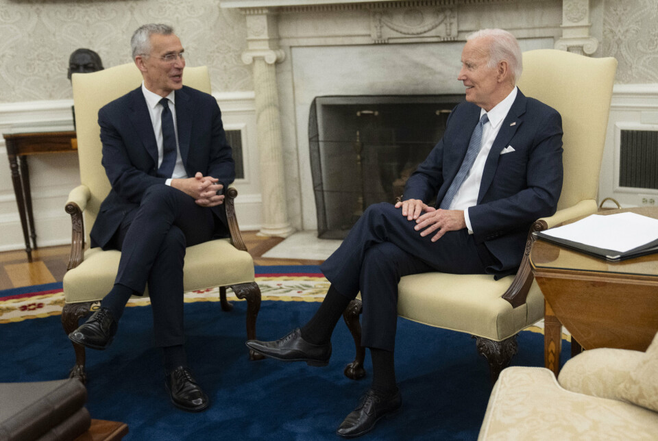 DET HVITE HUS: USAs president Joe Biden (t.h.) møtte Natos generalsekretær Jens Stoltenberg i Det ovale kontor tirsdag.