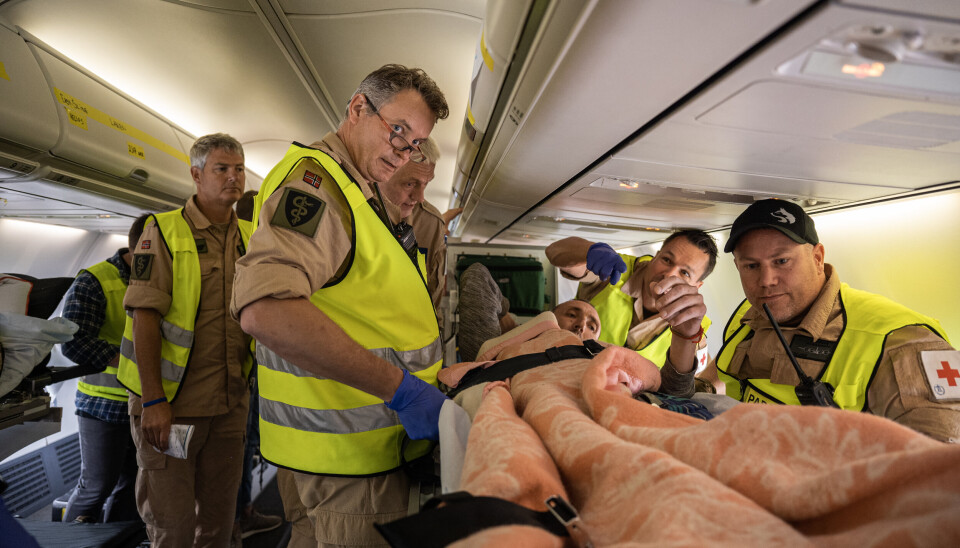 MEDISINSK EVAKUERING: SIOPS ønsker å tilby et likepersonsarbeid til de ukrainske soldatene som er til behandling i Norge . På bildet foregår det en pasientevakuering (MedEvac) med FSAN og SAS.