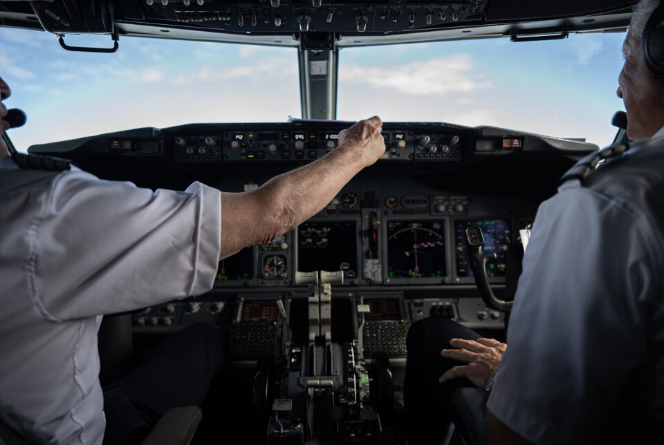 EVAKUERING: Om bord på SAS-flyet som evakuerer ukrainske pasienter.