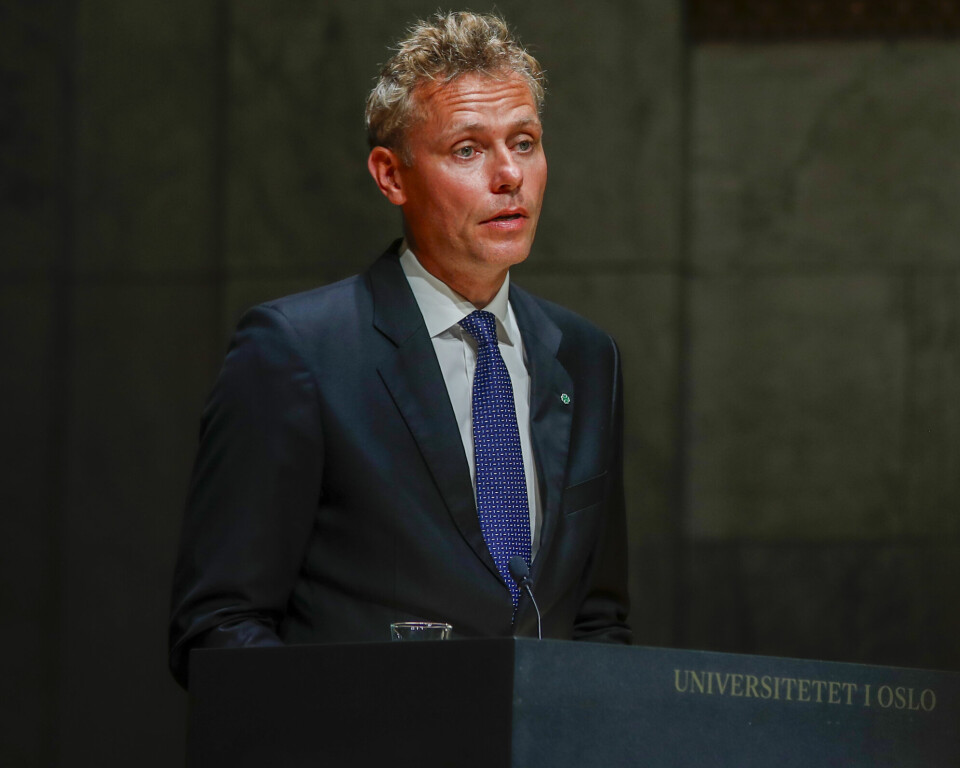 Borten Moe innrømmer å ha brutt habilitetsregler ved aksjekjøp i Kongsberg Gruppen