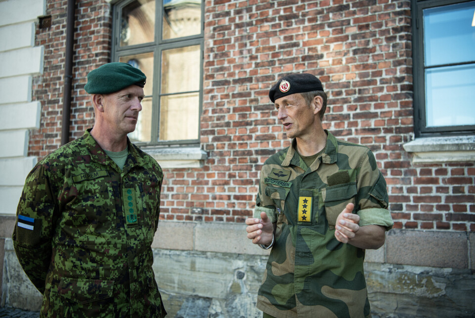 AKERSHUS FESTNING: Den estiske forsvarssjefen Martin Herem på besøk i Norge, fotografert med forsvarssjef Eirik Kristoffersen onsdag 17. august 2023.