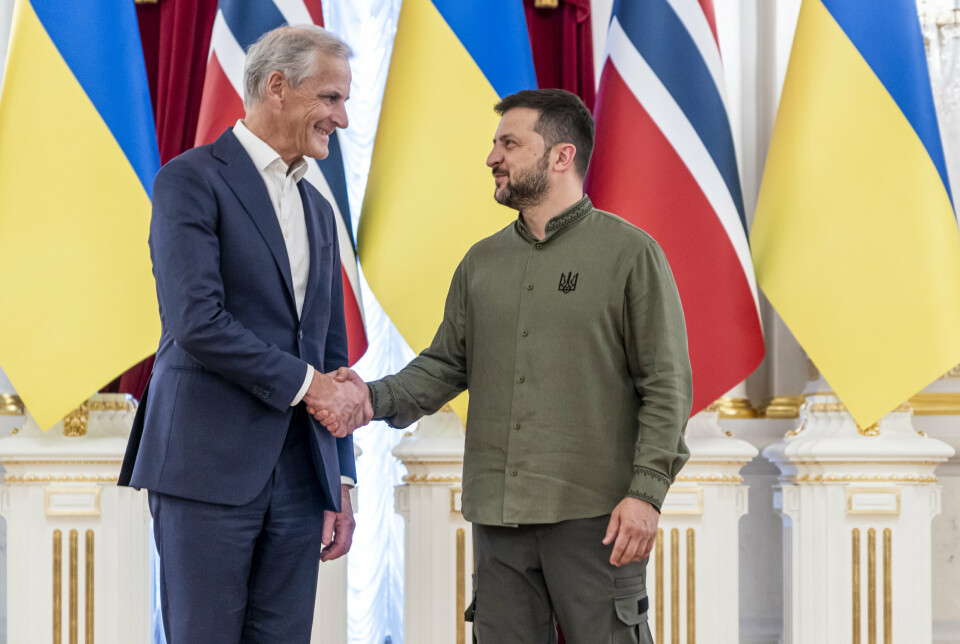 MØTES IGJEN: Både statsminister Jonas Gahr Støre og Ukrainas president Volodymyr Zelenskyj skal på sikkerhetskonferansen i München. Her avbildet under et møte i Kyiv i august i fjor.