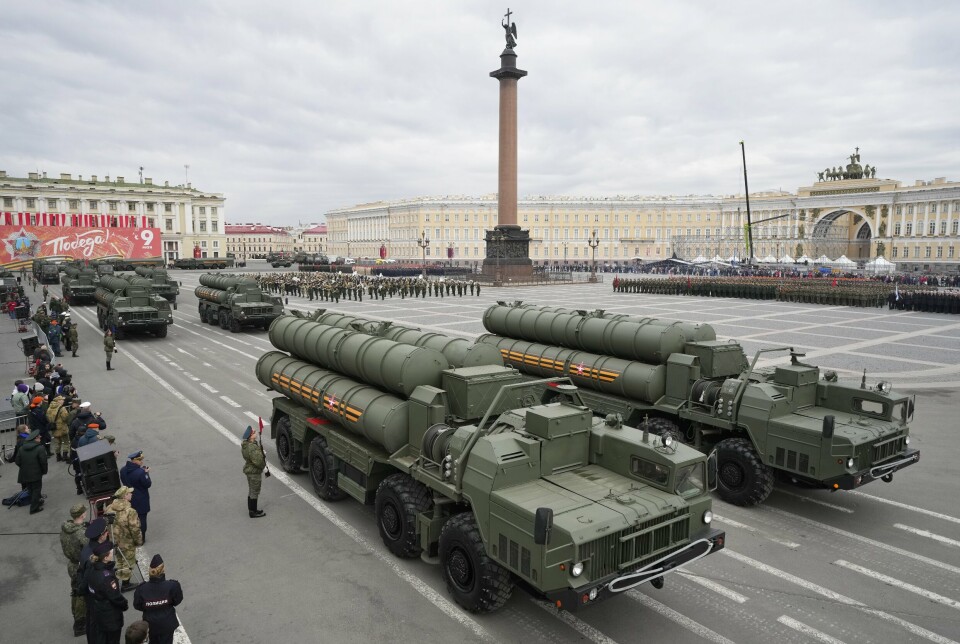LUFTVERN: Russlands S400 luftvernsystem har vært i bruk siden 2007. Her på en militærparade i fjor.