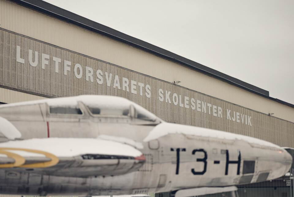OMROKKERING: Kjevik leir kan igjen komme til å huse befalselever. Regjeringen vil flytte Forsvarets befalsskole til Sørlandet.