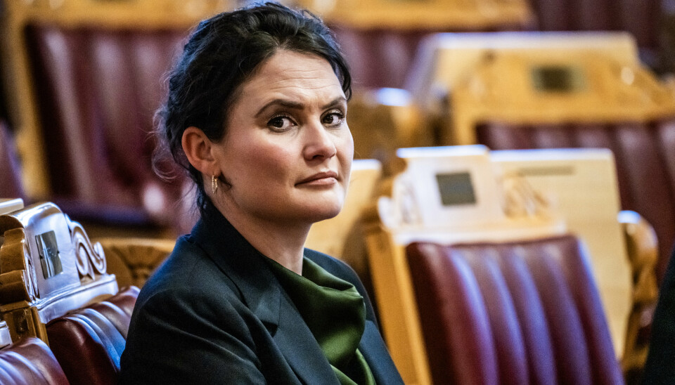OBLIGATORISK: Kunnskapsminister Kari Nessa stiller seg bak forslaget om obligatorisk samfunnstjeneste for unge.