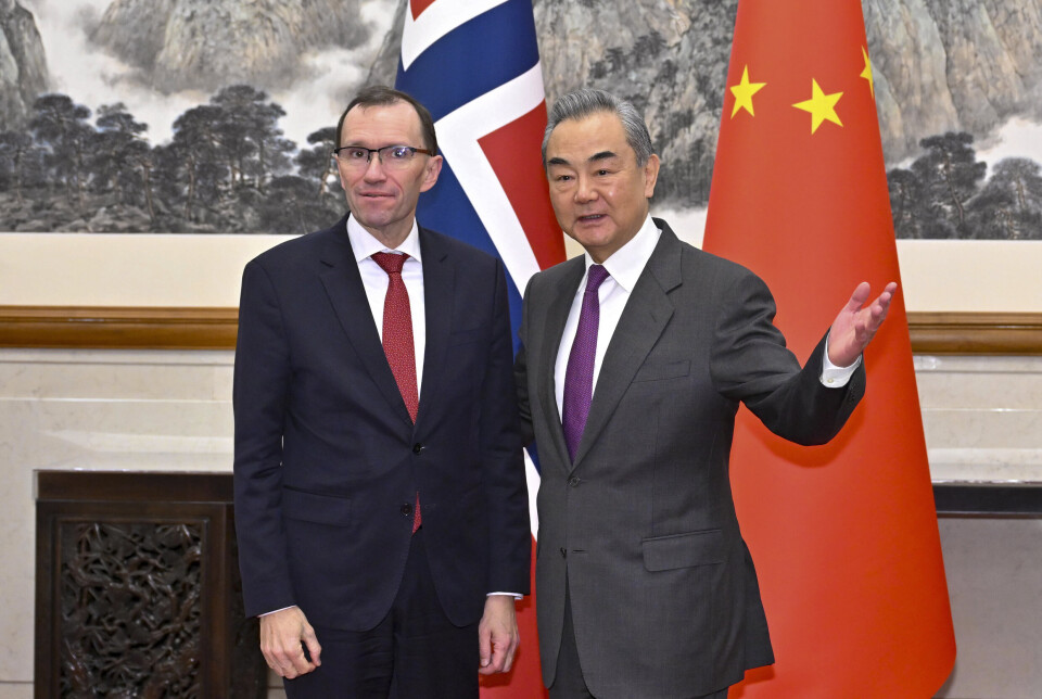 MØTTES: Utenriksminister Espen Barth Eide (Ap) sammen med sin kinesiske motpart Wang Yi mandag 5. februar.
