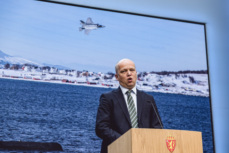PENGER: Finansminister Trygve Slagsvold Vedum (Sp) varsler kraftfull opptrapping av Forsvaret. Bilde tatt i mars 2023 i forbindelse med pressekonferanse om styrking av Forsvaret.