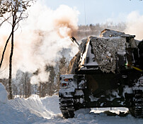 Mer artilleri til Hæren