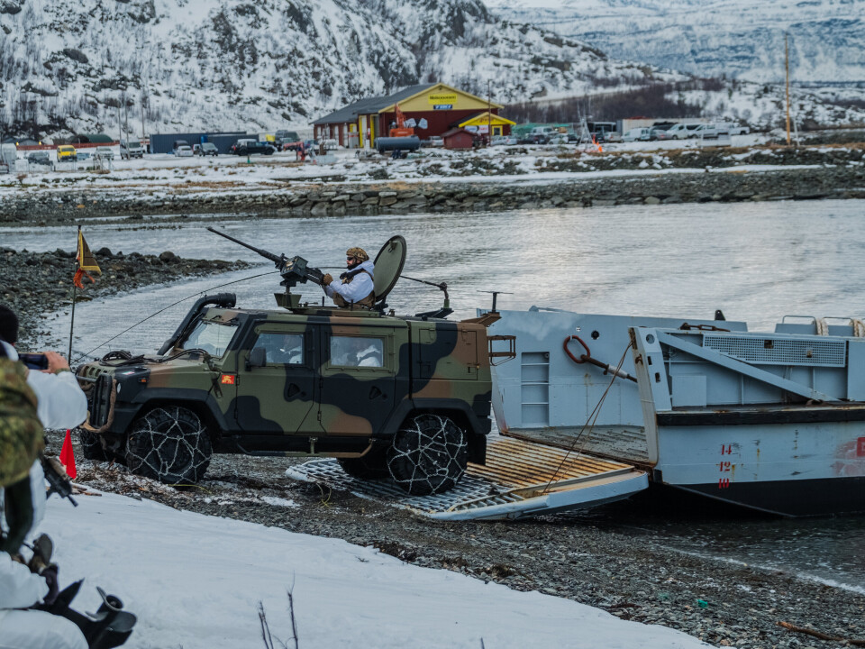 Nordic Response 2024, Badderen - Landing Craft Mechanized (LCM) og Veicolo-Tattico-Leggero-Multiruolos (VTLMs)