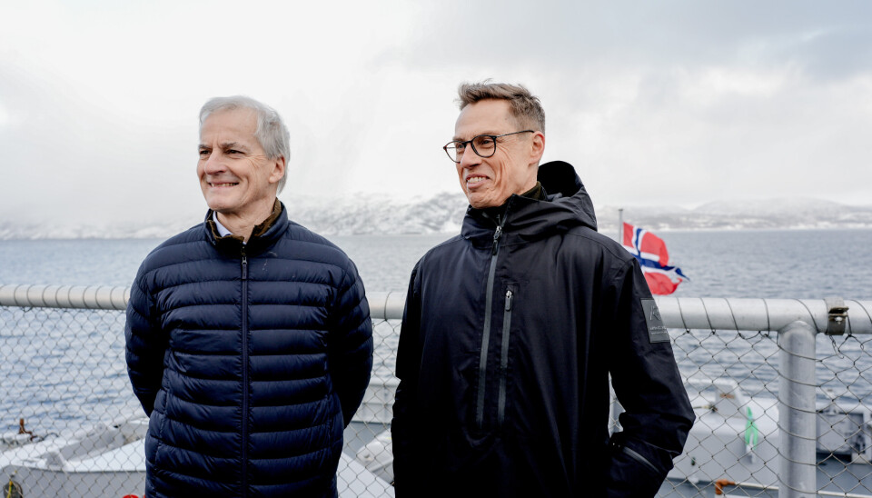 VELKOMMEN: Statsminister Jonas Gahr Støre (Ap) og Finlands president Alexander Stubb møttes i Alta torsdag. Samme dag ringte de Sveriges statsminister Ulf Kristersson for å gratulere med svenskenes Nato-medlemskap.