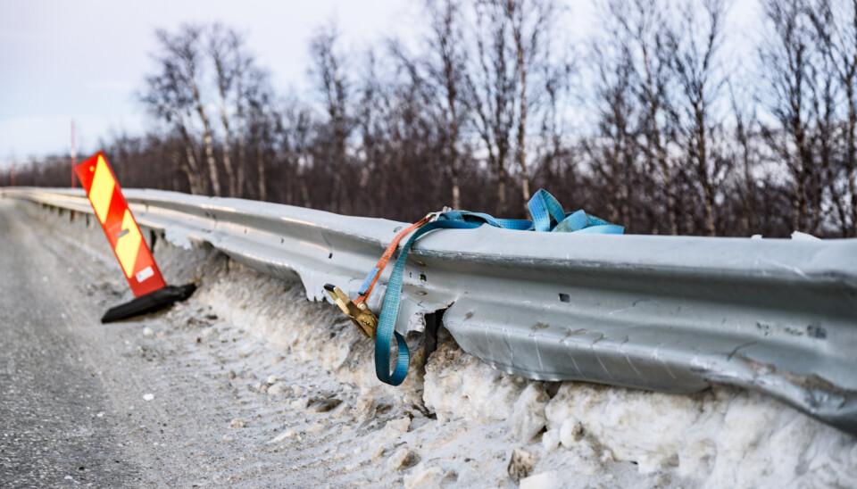 HYPPIGE SKADER: Langs E45 over Finnmarksvidda var det mange skader på autovern etter Nordic Response.
